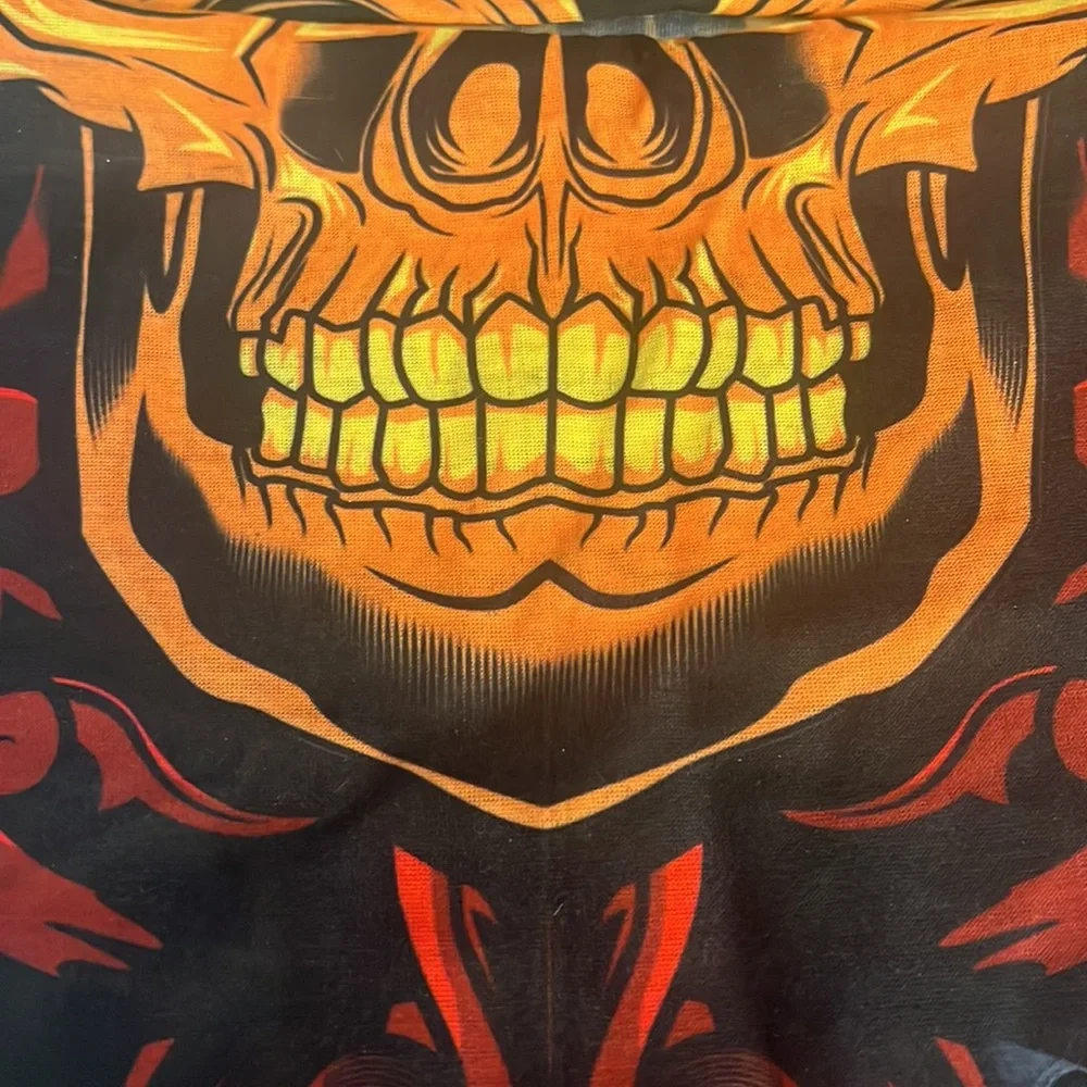 Orbacle skeleton face mask, bandana gaiter - Picture 1 of 6
